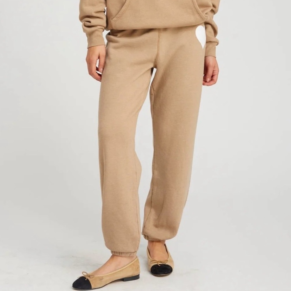 SPRWMN Latte Heart Sweatpants with Gold Metalic Heart